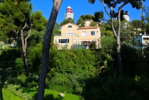 Villa avec une belle vue sur la mer et piscine privée au calme