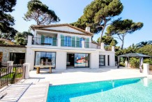 Newly renovated luxury villa with panormic views over the sea, Alpes and Nice bay