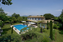 Elégante villa 400 m avec 6 chambres et piscine privée, 5 min de la plage de Pampelonne