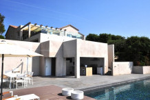 Maison avec 5 chambre, piscine et vue mer